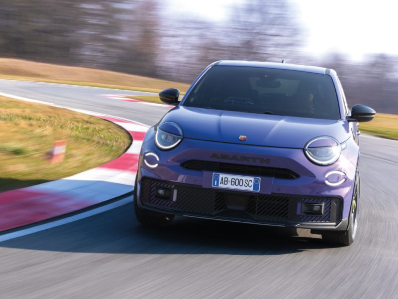 Novo Abarth 600e: O Abarth mais potente, testado em pista e pronto para o dia a dia